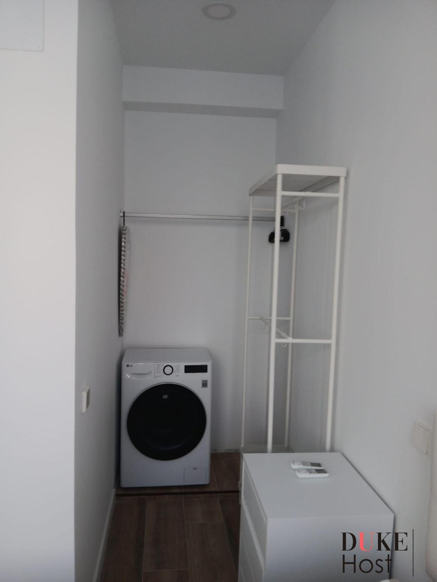 Francos Rodriguez1 Apartments Мадрид Екстериор снимка