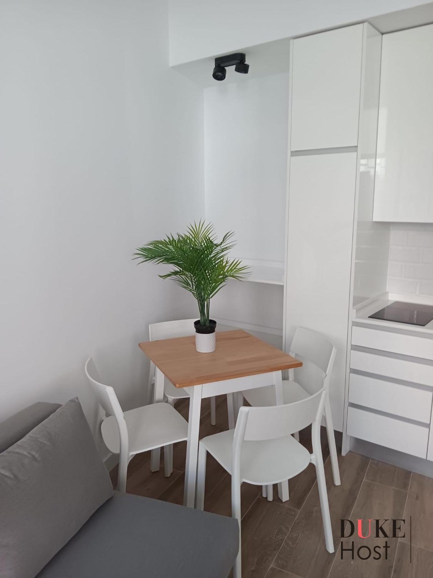 Francos Rodriguez1 Apartments Мадрид Екстериор снимка